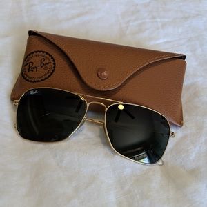 Rayban Caravan RB3136 001 55-15 140 3N